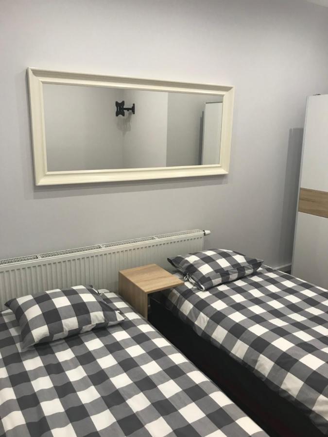 Piwnica Hostel Miechów Buitenkant foto
